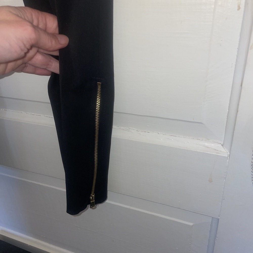 Loft Sz 10 Fitted Black Pants Side Zip With Gold Zipper Ankle To Calf - Picture 3 of 8